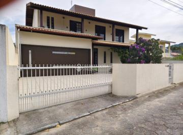 Casa · 224m² · 2 Quartos · 2 Vagas · Linda Casa Duplex no Campeche - Conforto, Espaço e Excelente Localização