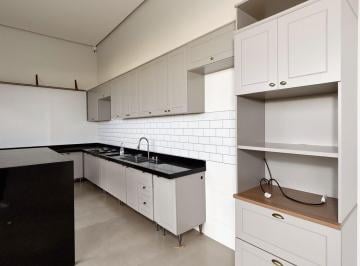 Casa · 165m² · 3 Quartos · 4 Vagas · Casa Ampla disponível para locação no bairro Nova Passos - Passos/MG