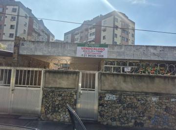 Casa de 3 quartos, Rio de Janeiro · Excelente casa linear junto ao centro da taquara, localização Excelente.