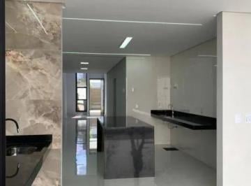Casa de 3 quartos, Suzano · Casa à Venda na região- Jardim Quaresmeira II, Suz – Localização Privilegiada!