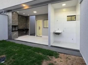Casa de 3 quartos, Poá · Casa à Venda na região- Poá – Localização Privilegiada!
