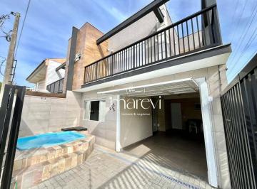 4e97c8537fe1cdbb00bdccdad9d049e6ed72aa47 · Sobrado com 3 Quartos e Piscina no Centro de Guaratuba