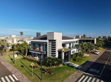 Casa · 411m² · 6 Quartos · 2 Vagas · SOBRADO IMPONENTE COM 6 DORMITÓRIOS E LAZER COMPLETO NO CONDOMÍNIO LAS DUNAS