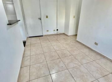 Foto 02 · Apartamento 48m2, 2 dormitórios, 1 vaga, no Jardim Borborema, Taboão, SBC. Aproveite!