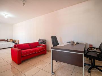 Comercial · 300m² · 3 Vagas · Loja na Avenida Junta Mizumoto, 542 - 538 • 300 m²