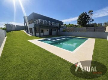 Casa · 504m² · 5 Quartos · 8 Vagas · Casa de Alto Padrão com 504 m² de área construída em Mairiporã.