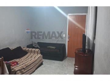 Apartamento · 43m² · 2 Quartos · 1 Vaga · "Seu Novo Lar em Cosmos, RJ: Apartamento Encantador com 2 quartos"