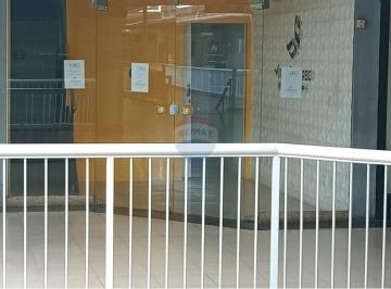 Comercial · 76m² · 1 Vaga · "Loja em Shopping - Freguesia RJ, Ótimo Preço!"