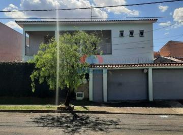 Casa · 240m² · 3 Quartos · 3 Vagas · Casa - Sobrado à venda, 3 quartos, 1 suíte, 3 vagas, Parque São Lourenço - Indai