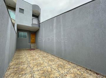Casa · 100m² · 3 Quartos · 2 Vagas · Sobrado com 3 quartos, 1 suíte e 2 vagas