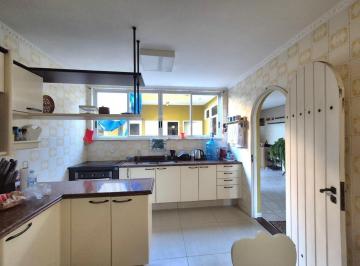 WhatsApp Image 2026-08-03 at 14.07 · Casa em Florianopolis com 245,00 m2