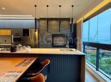 Apartamento · 148m² · 3 Quartos · 2 Vagas · Apartamento de 148m² com 3 suites em Jurerê.