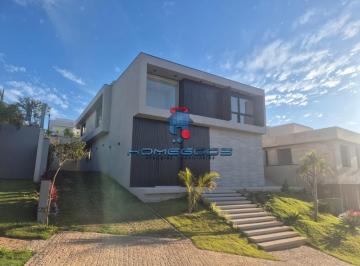 Casa · 560m² · 4 Quartos · 6 Vagas · Casa de Condomínio para venda em Residencial Jatibela de 560.00m² com 4 Quartos, 4 Suites e 6 Garage