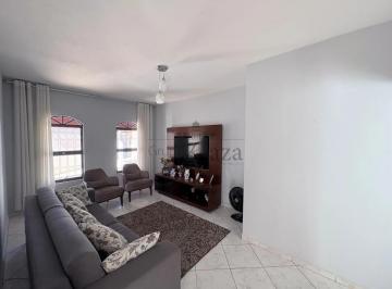 Casa · 120m² · 3 Quartos · 3 Vagas · Casa - Jardim Esperança - 3 Dormitórios - 120m².