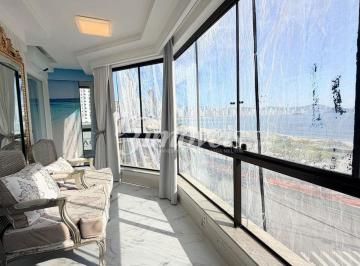 Apartamento · 150m² · 3 Quartos · 2 Vagas · Apartamento de frente para o mar para locação anual, totalmente mobiliado, com 3 quartos (sendo 1 su