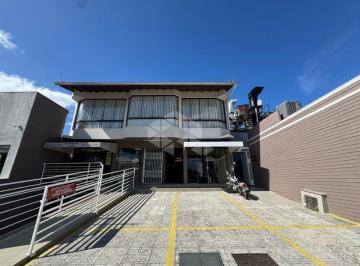 Apartamento · 35m² · 1 Quarto · 1 Vaga · Studio mobiliado para alugar com 35m² e vaga de garagem no Santa Mônica, Florian