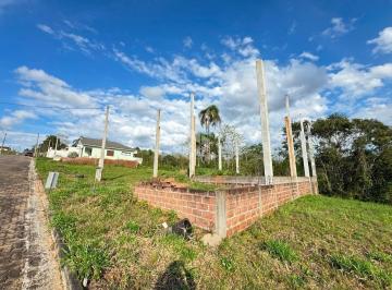 Terreno · 322m² · Terreno de 322 m² com pavilhão em construção na Linha Santa Cruz!