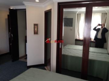 Apartamento · 30m² · 1 Quarto · 1 Vaga · Flat com ótimo preço no bairro Jardins. Confira!