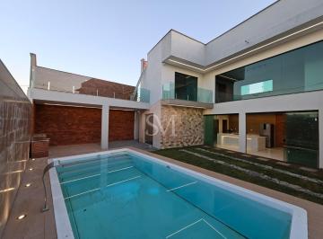Foto 61 · Viva com luxo e conforto no Condomínio Vale dos Ipês: casa de alto padrão com 5 quartos e 310m² em T