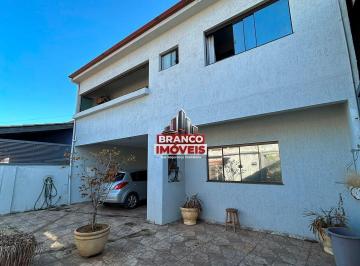 Casa · 260m² · 4 Quartos · 4 Vagas · CASA 5 QUARTOS PARA VENDA - Guará II, Brasília.