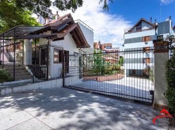 Apartamento · 184m² · 3 Quartos · 2 Vagas · Apartamento Garden com 3 quartos, sendo 1suíte, 2 vagas em condomínio.