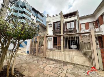 Casa · 309m² · 4 Quartos · 3 Vagas · Casa com 4 dormitórios e 309m² à venda em Floresta, Porto Alegre.