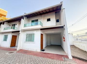 Fachada · Casa de 3 quartos à venda no Condomínio Mont Blanc em Juiz de Fora/MG.