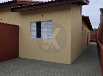 Casa · 70m² · 2 Quartos · 2 Vagas · Casa à venda com 2 quartos e piscina em itanhaem