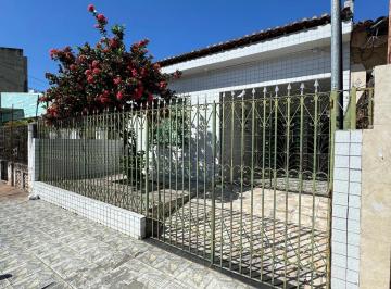 Casa à venda em rua pública, GETÚLIO VARGAS, Aracaju, SE · Casa à venda em rua pública, GETÚLIO VARGAS, Aracaju, SE