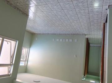 Apartamento de 2 quartos, Guará · Vendo Ótimo apto no Guará I QI 04 1º andar desocupado R$ 350 Mil