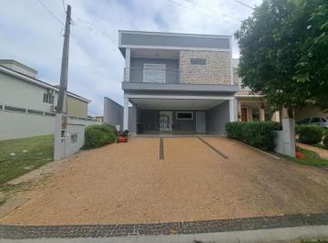 Casa · 226m² · 3 Quartos · 4 Vagas · Casa para alugar em Piracicaba, Residencial Villa D'Itália, com 3 suítes, com 226 m²