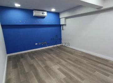 Comercial · 20m² · Loja Comercial - Shopping Centro - 20m².