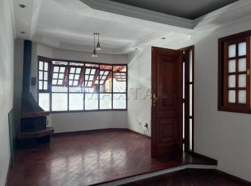 Casa · 180m² · 3 Quartos · 2 Vagas · Sobrado com Piscina para Locação em Santana ? 3 Suítes, 2 Vagas e Excelente Localização