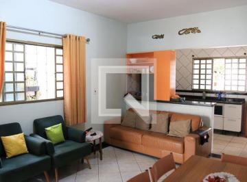 Casa · 490m² · 3 Quartos · 2 Vagas · Casa à Venda - Feliz, 3 Quartos,  490 m² - Goiânia