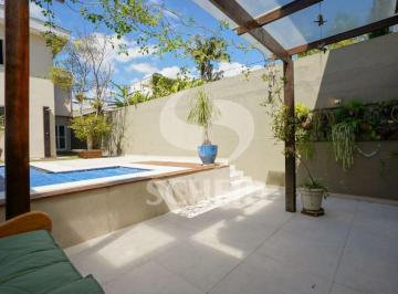 Photo 1 · Casa reformada com piscina, edícula independente e 5 dormitórios!