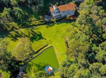 a9f33599-8611-46a6-9d54-46a393ba6ea5.jpg · Casa para venda em Palmeiras com 4 quartos, sendo 1 suíte, 400m²