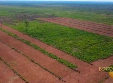 b10ff1709fdd513cdf5514b3681ec52ae93ca53f · Fazenda à venda, 6300000 m² por R$ 10.000.000,00 - Zona Rural - Cláudia/MT
