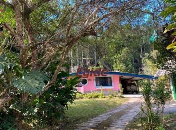 5620af71b0045e21808c249efc797f917a02da96 · Ótimo sítio de 1.800 m², casa com 3 quartos, sendo 1 suíte, 1 banheiro comum, sala de jantar, sala d