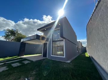 Casa · 305m² · 3 Quartos · 4 Vagas · Casa em Terra Firme - Rio das Ostras, RJ