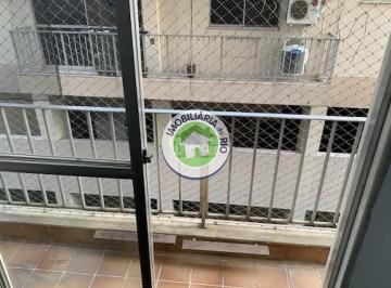 Apartamento · 88m² · 1 Vaga · Apartamento espaçoso de 88m² na Rua Tirol próximo a praça