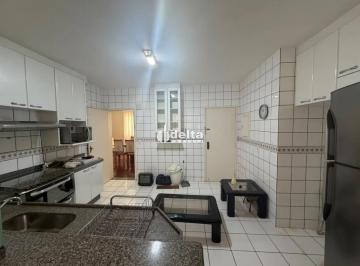 Apartamento · 128m² · 3 Quartos · 1 Vaga · Apartamento com 3 quartos  sendo 1 suíte disponível para locação no bairro Saraiva em Uberlândia-MG