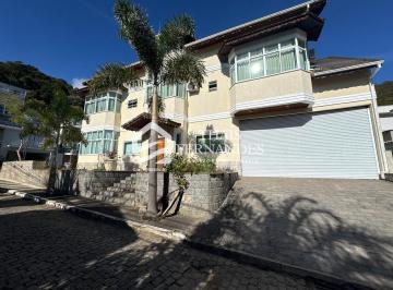 Casa · 220m² · 6 Quartos · 2 Vagas · Casa à venda no bairro Tijuca - Teresópolis/RJ