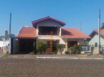 Casa · 207m² · 3 Quartos · 2 Vagas · Casa a Venda - Xanxerê/SC