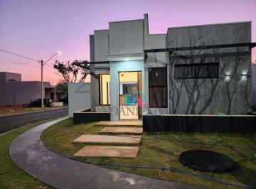 e442155f5b282a9544dedbb2e6825f0776e79f16 · Linda casa no condomínio Alvorada