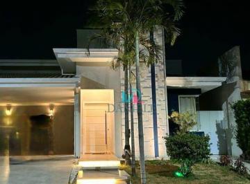 Acácias · Casa térrea com 3 dormitórios suítes localizada no condomínio Acácias I.