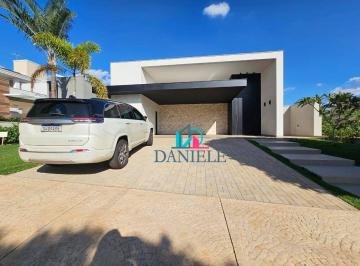 d578683a9faa3caf3375811fc68f582f10fa71a2 · Maravilhosa casa no Portal dos Oitis