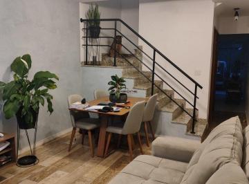Casa · 120m² · 2 Quartos · Casa à venda - no Vila Bela