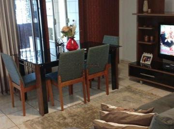 Casa · 176m² · 3 Quartos · Casa à venda - no Vila Bertioga