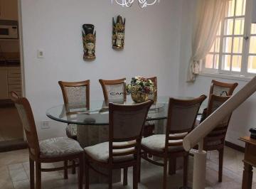 Casa · 156m² · 3 Quartos · Casa à venda - no Jardim Avelino