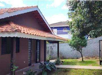 Casa · 142m² · 3 Quartos · 4 Vagas · Casa para alugar em Jardim Dos Pinheiros de 141.85m² com 3 Quartos, 1 Suite e 4 Garagens